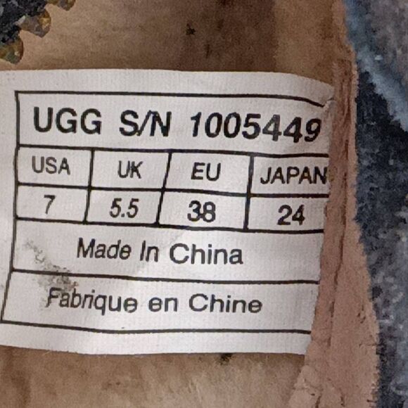 UGG Women's Australia Kary Cuff Sheepskin Boots Black Size 7 - Picture 5 of 5